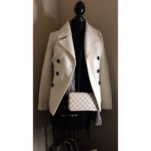 GUESS cream peacoat, in good condition.